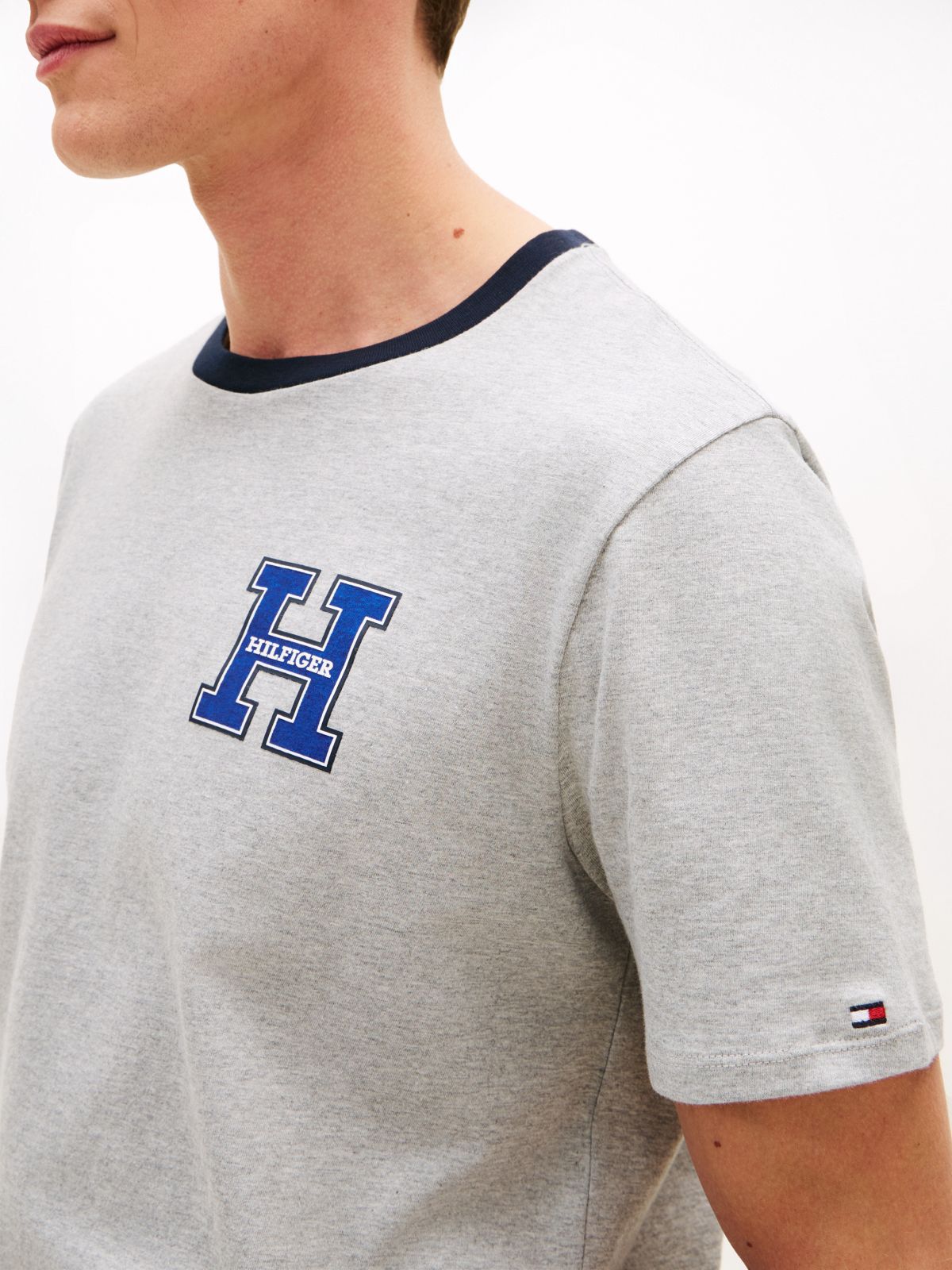 Hilfiger Logo T-Shirt — Grey Heather
