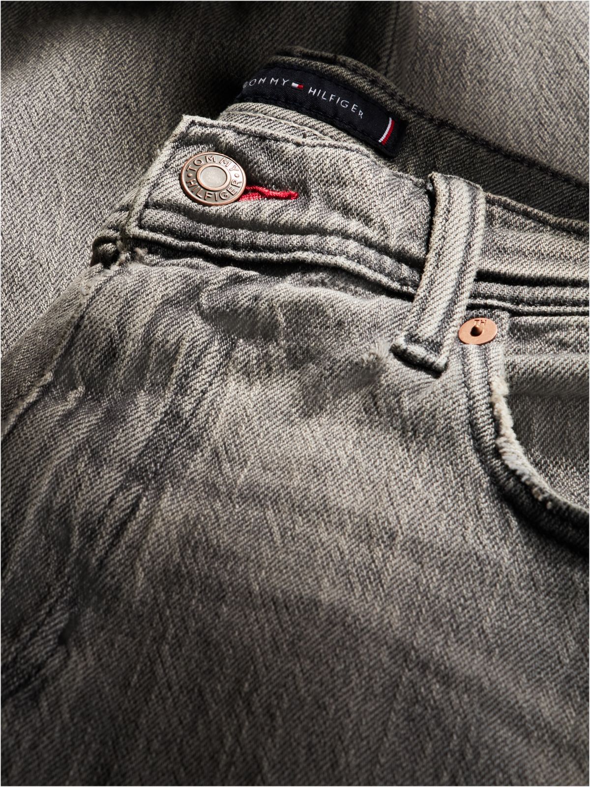 Distressed Straight Jean — Grey Black Wash
