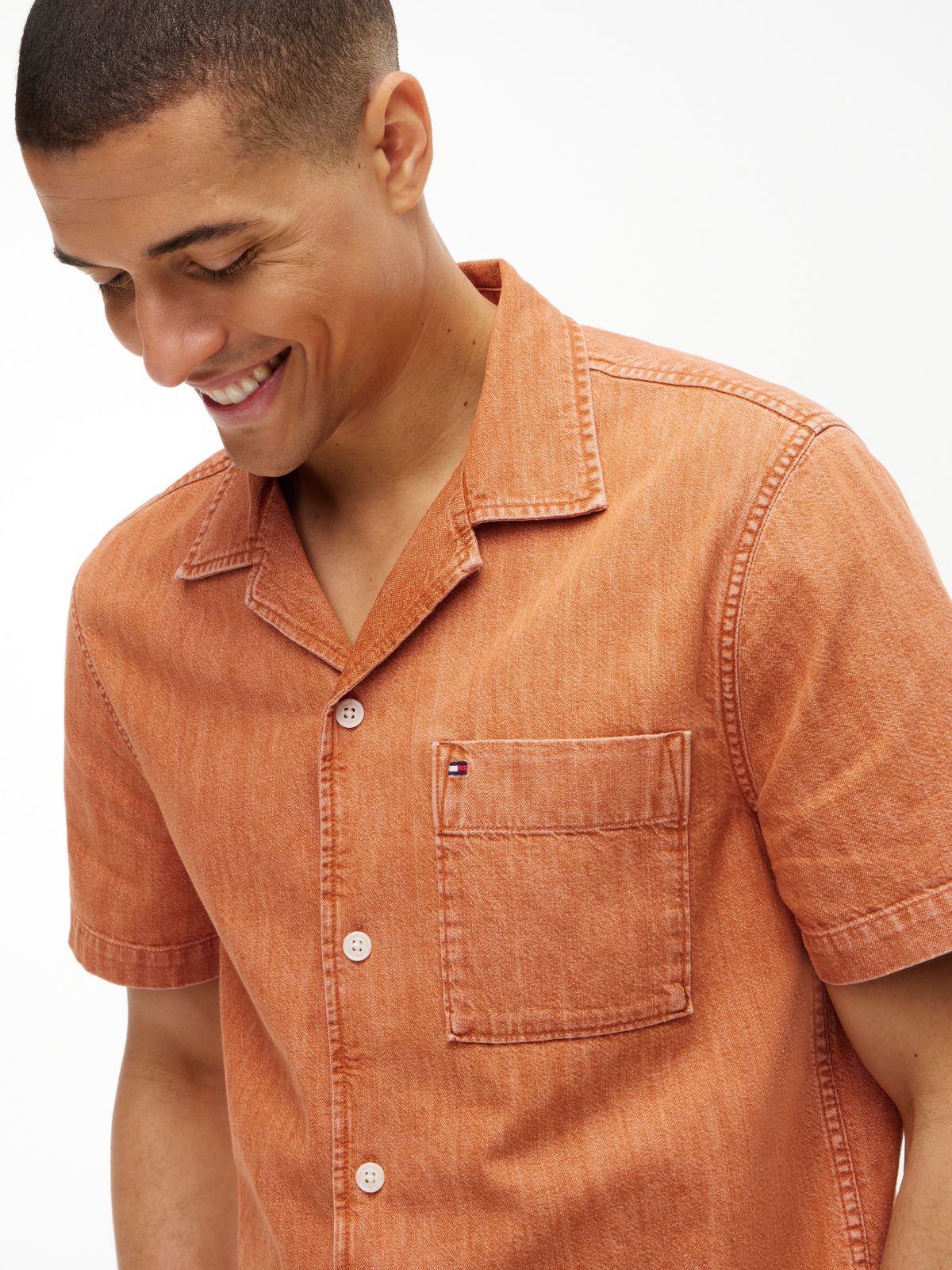 Regular Fit Garment-Dyed Denim Camp Shirt — Pulp Coral