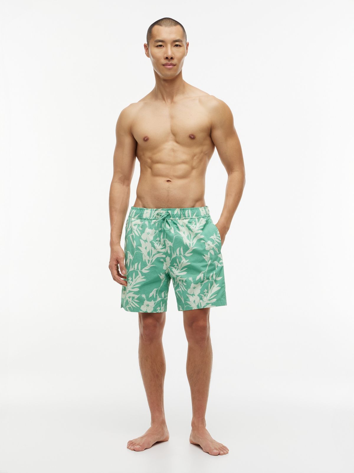 Tropical Print 7" Swim Trunk — Fort Green