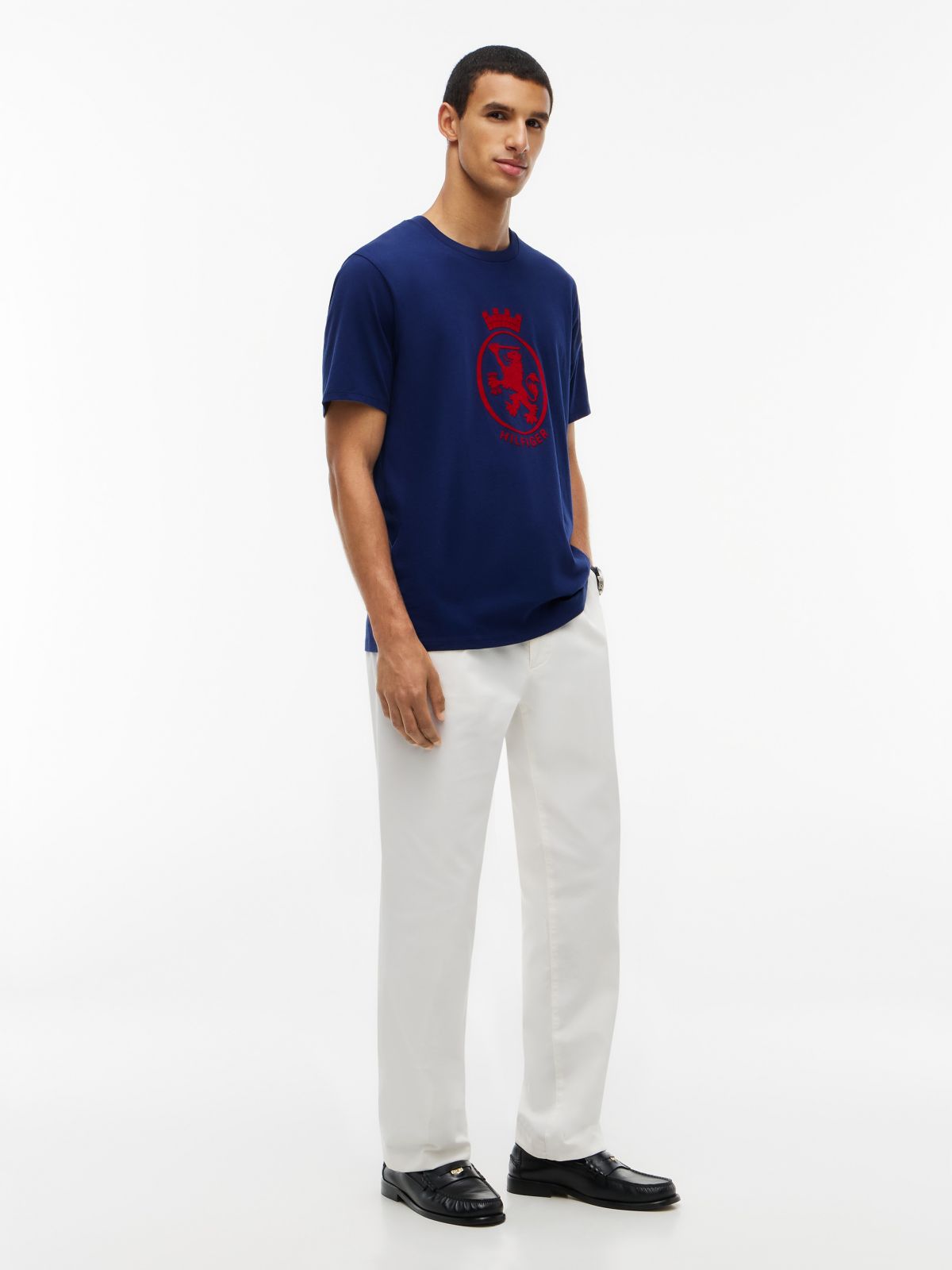 Big Crest Logo T-Shirt — Preppy Navy