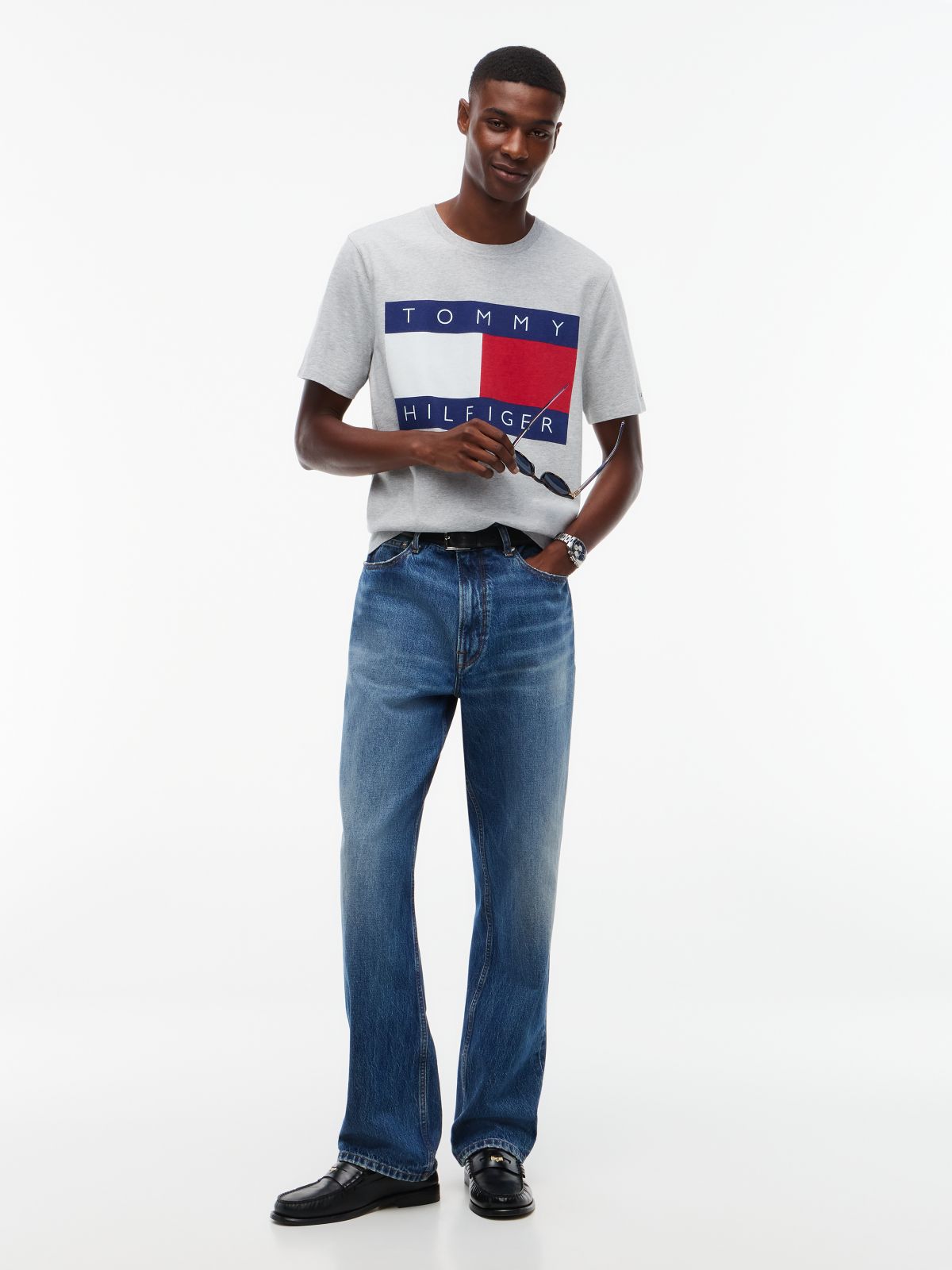 Big Flag Logo T-Shirt — Grey Heather