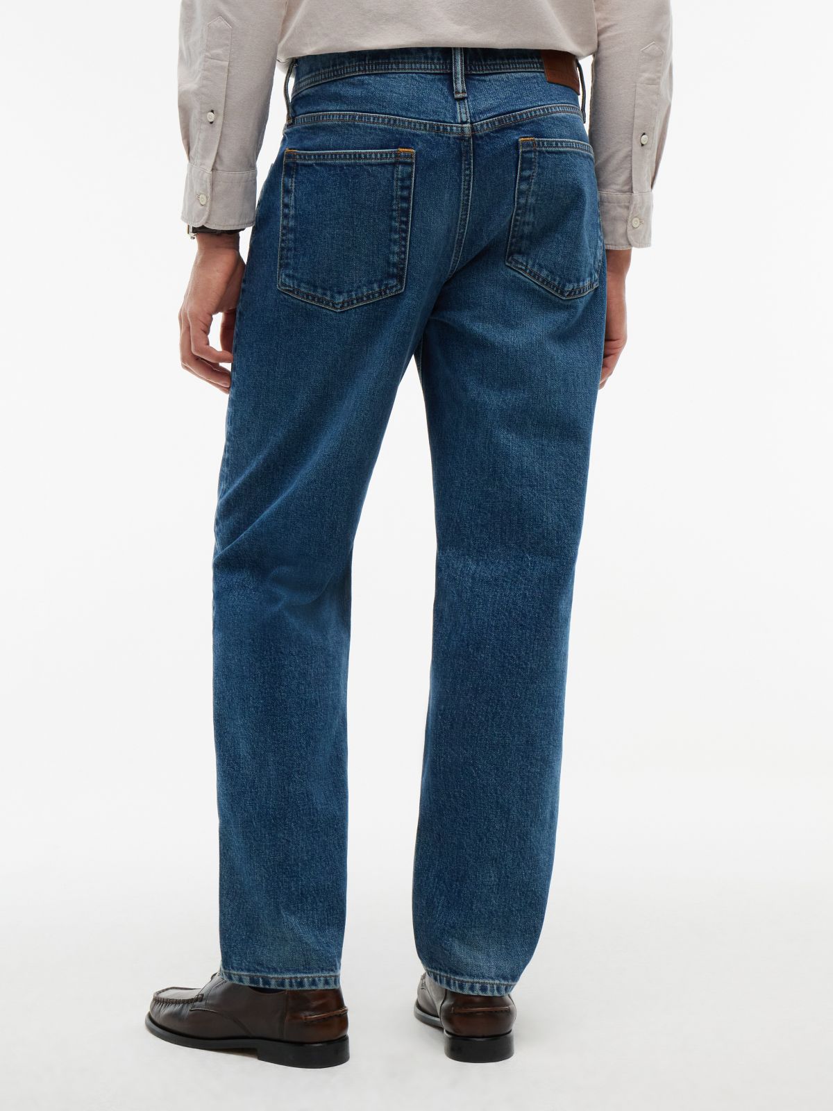 Relaxed Tapered Jean — Dark Wash