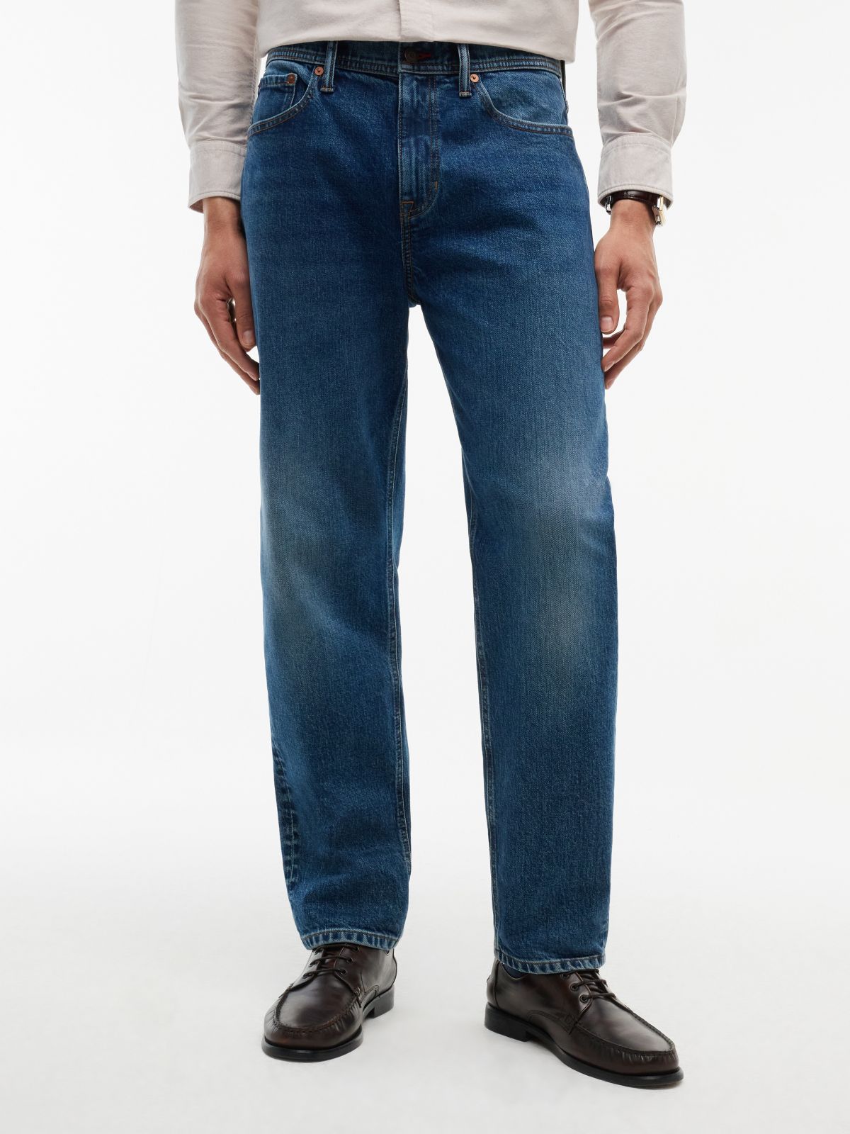 Relaxed Tapered Jean — Dark Wash