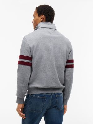 Мужские худи Tommy Hilfiger Varsity Stripe Quarter-Zip Sweatshirt — фото 4