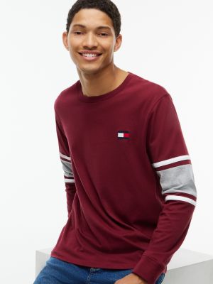 Мужская футболка Tommy Hilfiger Long-Sleeve Varsity Block Stripe, цвет: Бордовый — фото 3