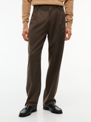 Relaxed Fit Pleated Houndstooth Pant, Brown
