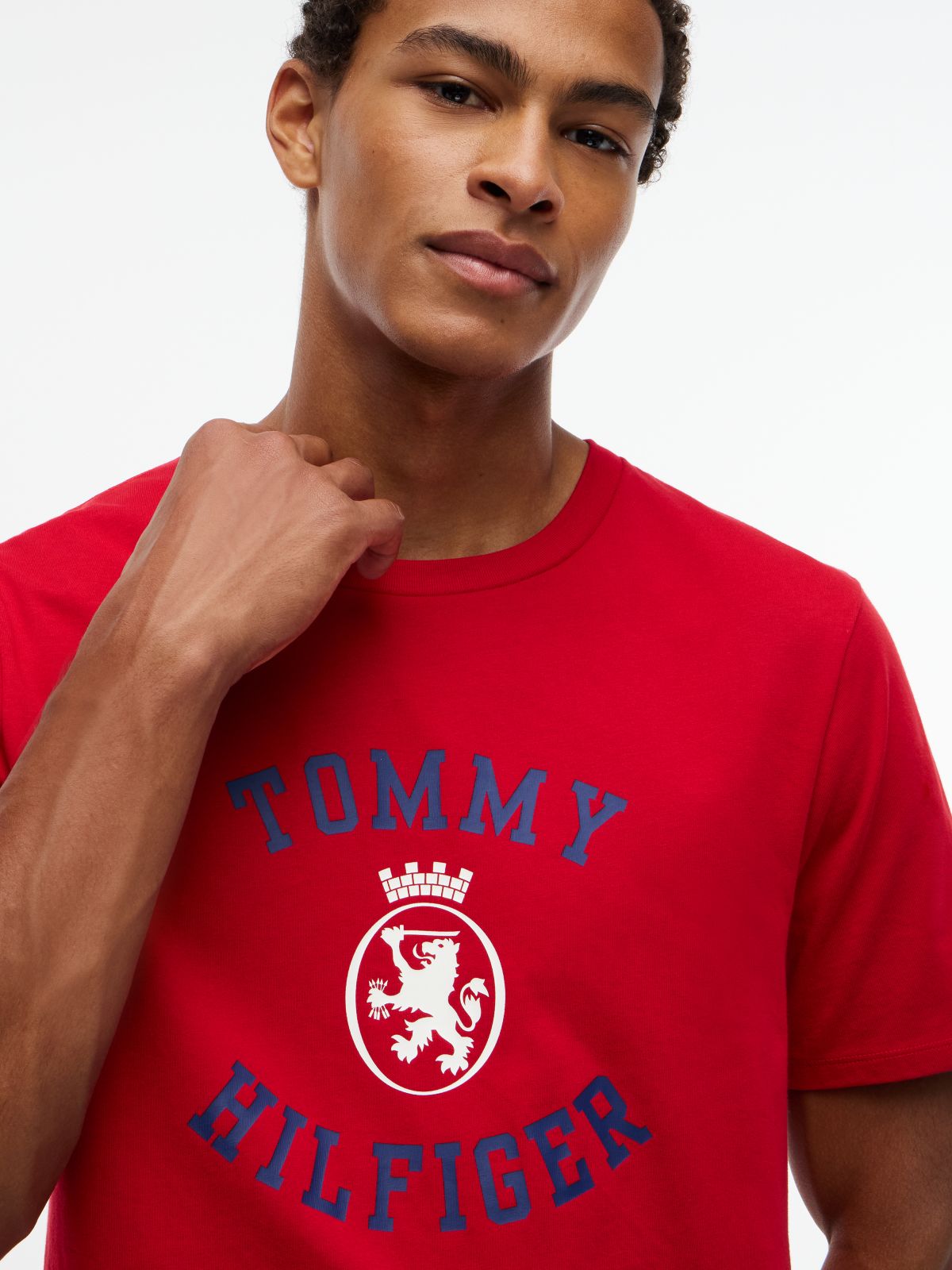 Tommy Crest Logo T-Shirt — Red