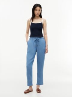 Lightweight Jogger Pant — Light Wash 2