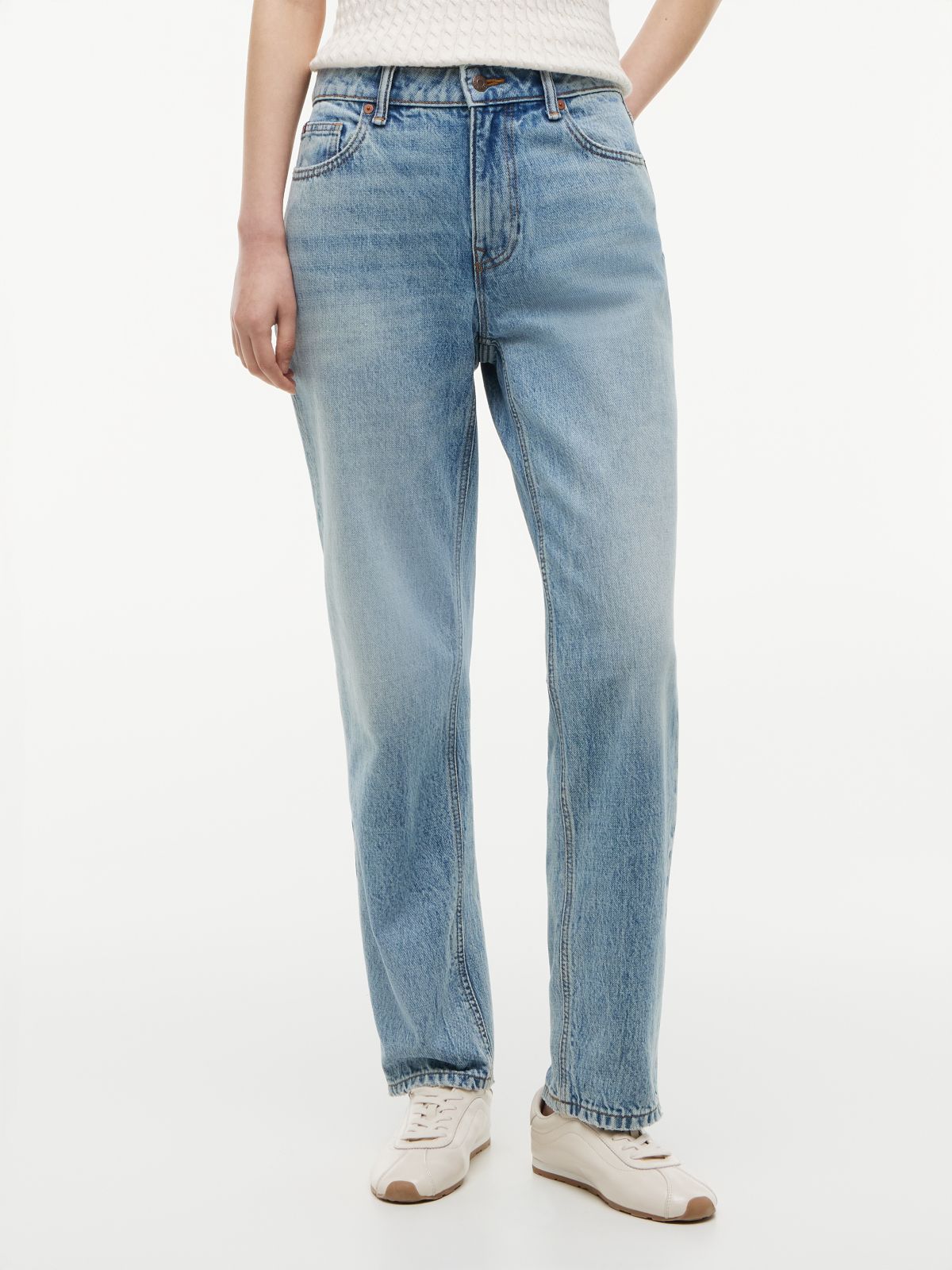 High-Rise Classic Straight Jean — Medium Light Wash