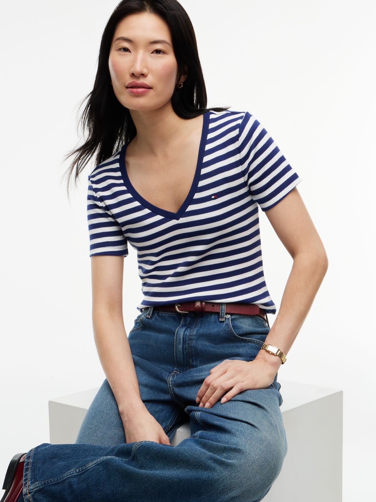 V-Neck Striped Favorite T-Shirt — Preppy Navy