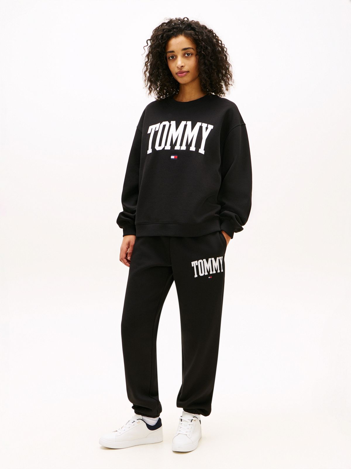 Varsity Tommy Logo Sweatpant — Black