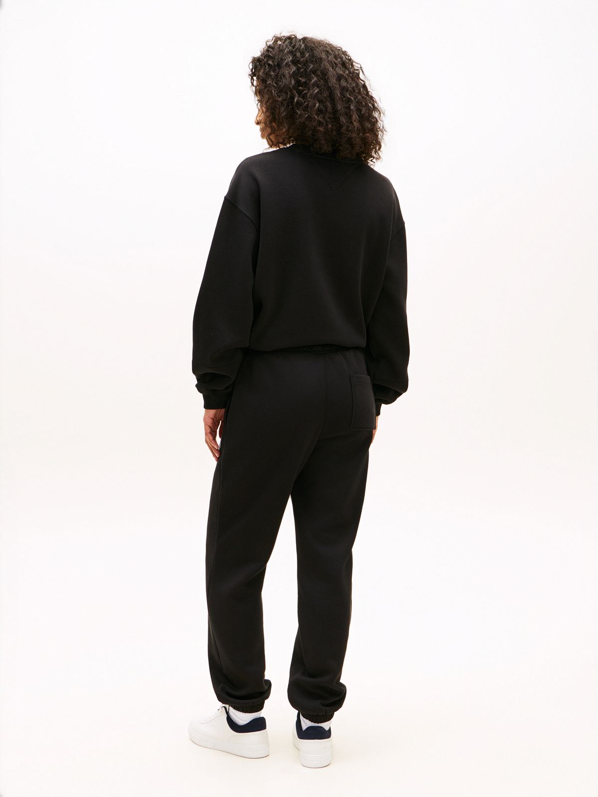 Varsity Tommy Logo Sweatpant — Black