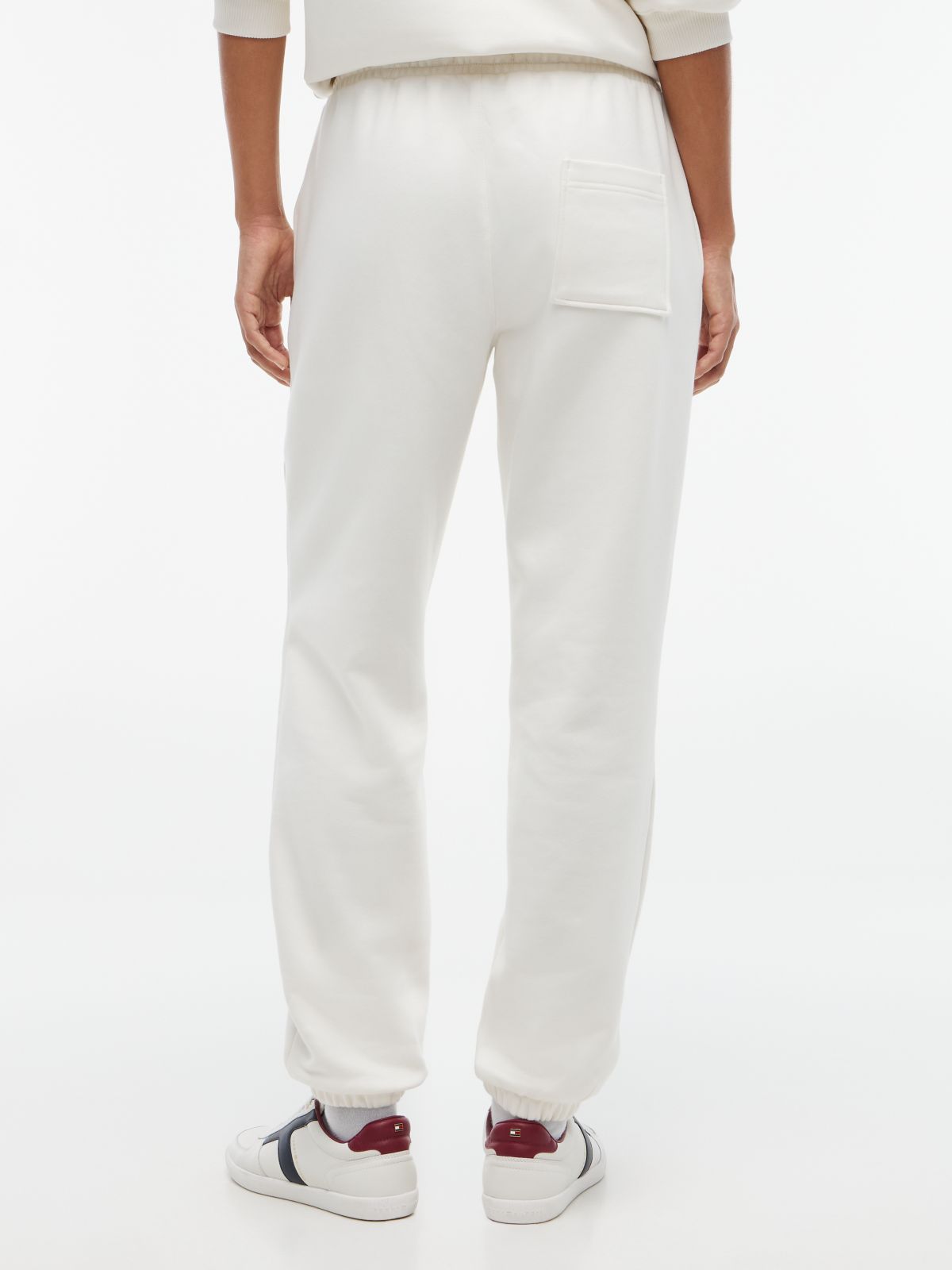 Varsity Tommy Logo Sweatpant — Ivory