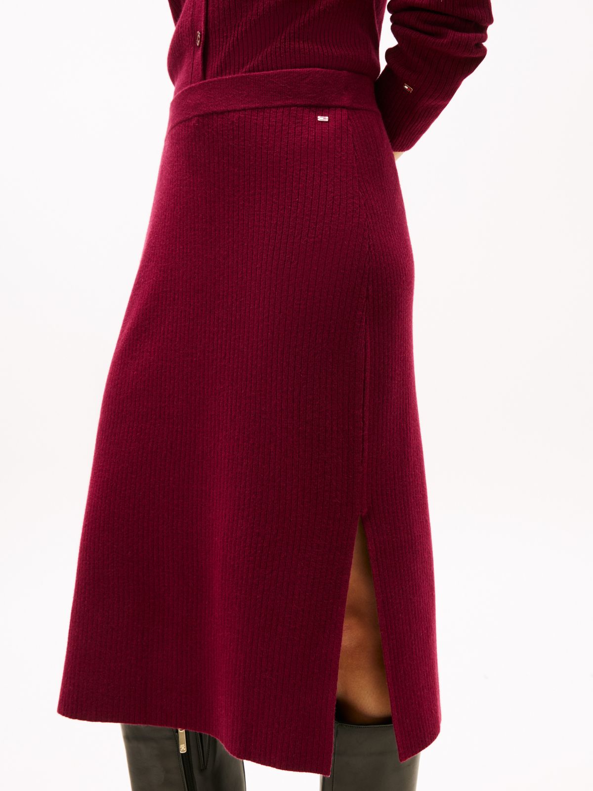 Lightweight Rib-Knit Midi Skirt — Burgundy