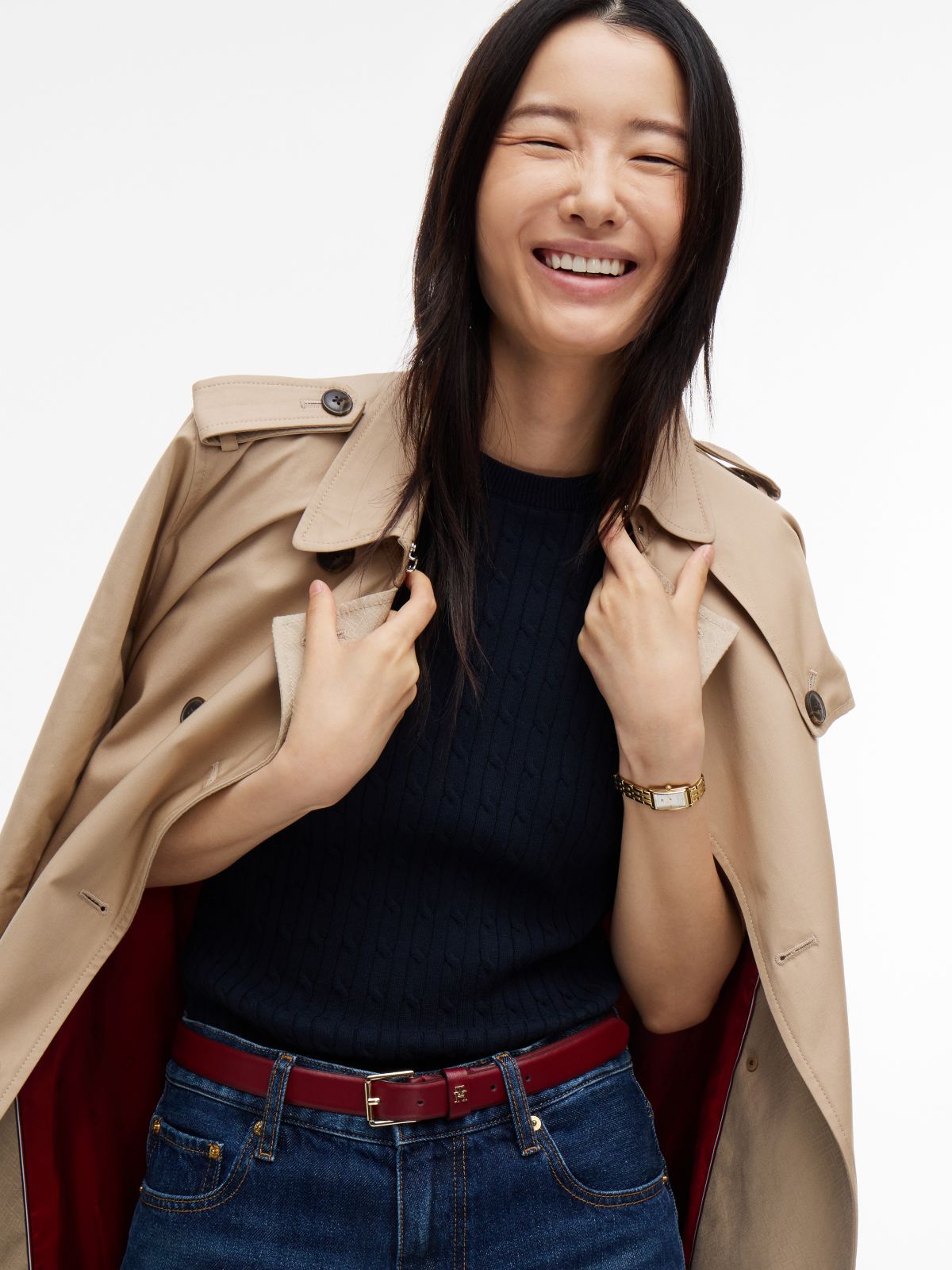 Short-Sleeve Cable Knit Sweater — Navy
