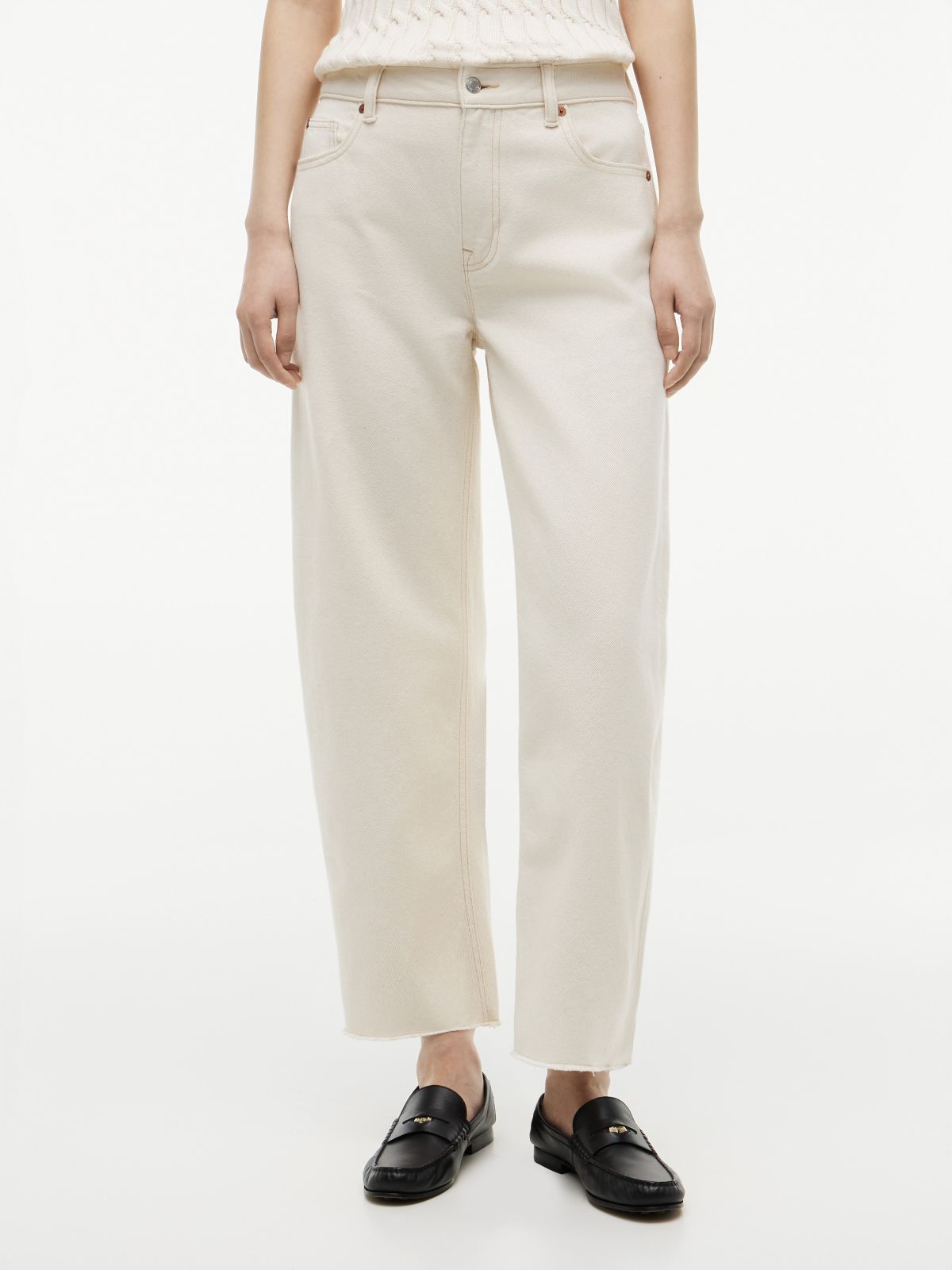 Stretch High-Rise Barrel Jean — Ecru