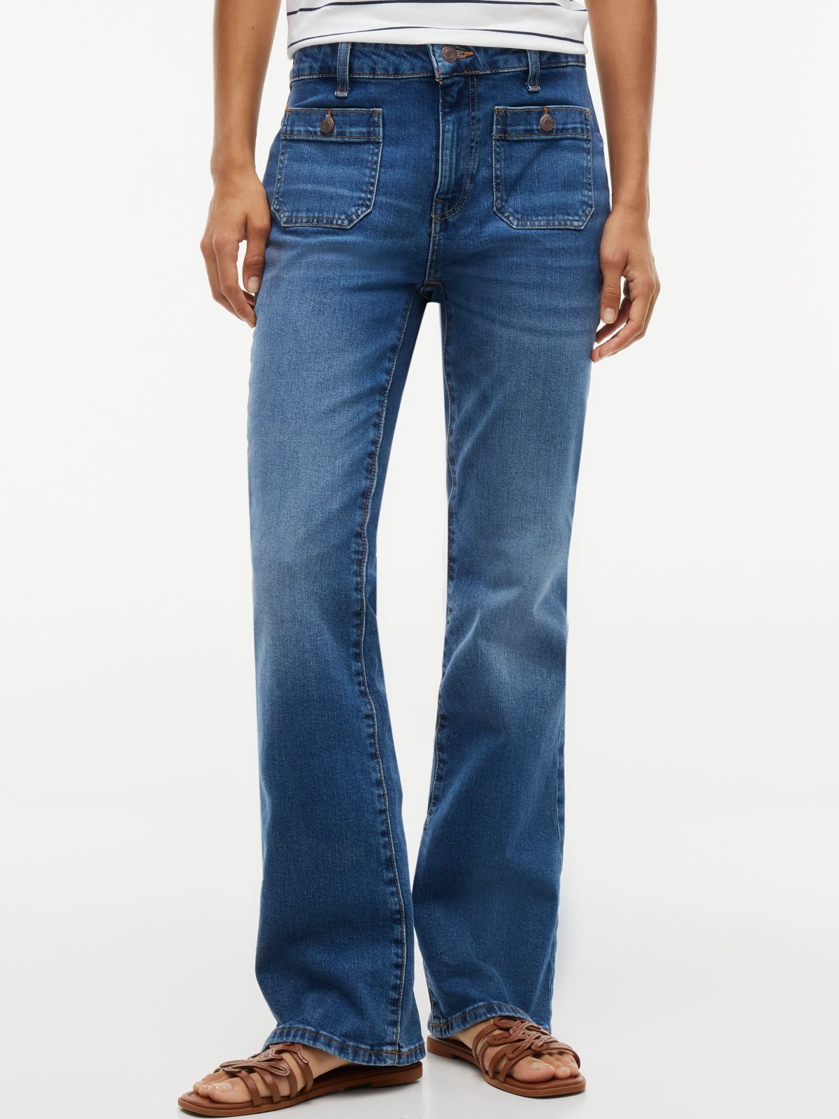 Mid-Rise Patch Pocket Bootcut Jean — Dark Wash
