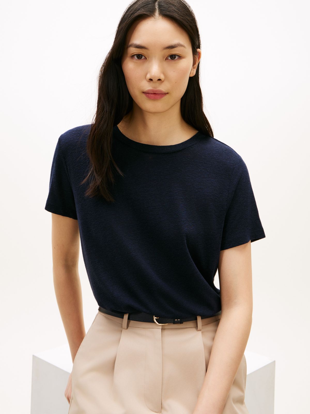 Linen-Blend Crewneck T-Shirt — Navy