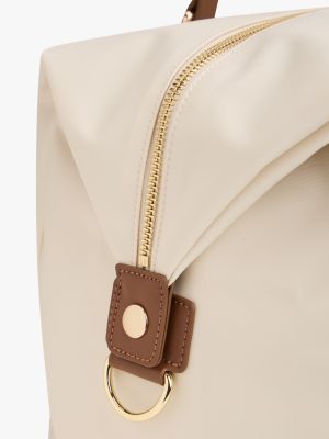 Женские сумки Tommy Hilfiger Lightweight Weekender Bag — фото 4