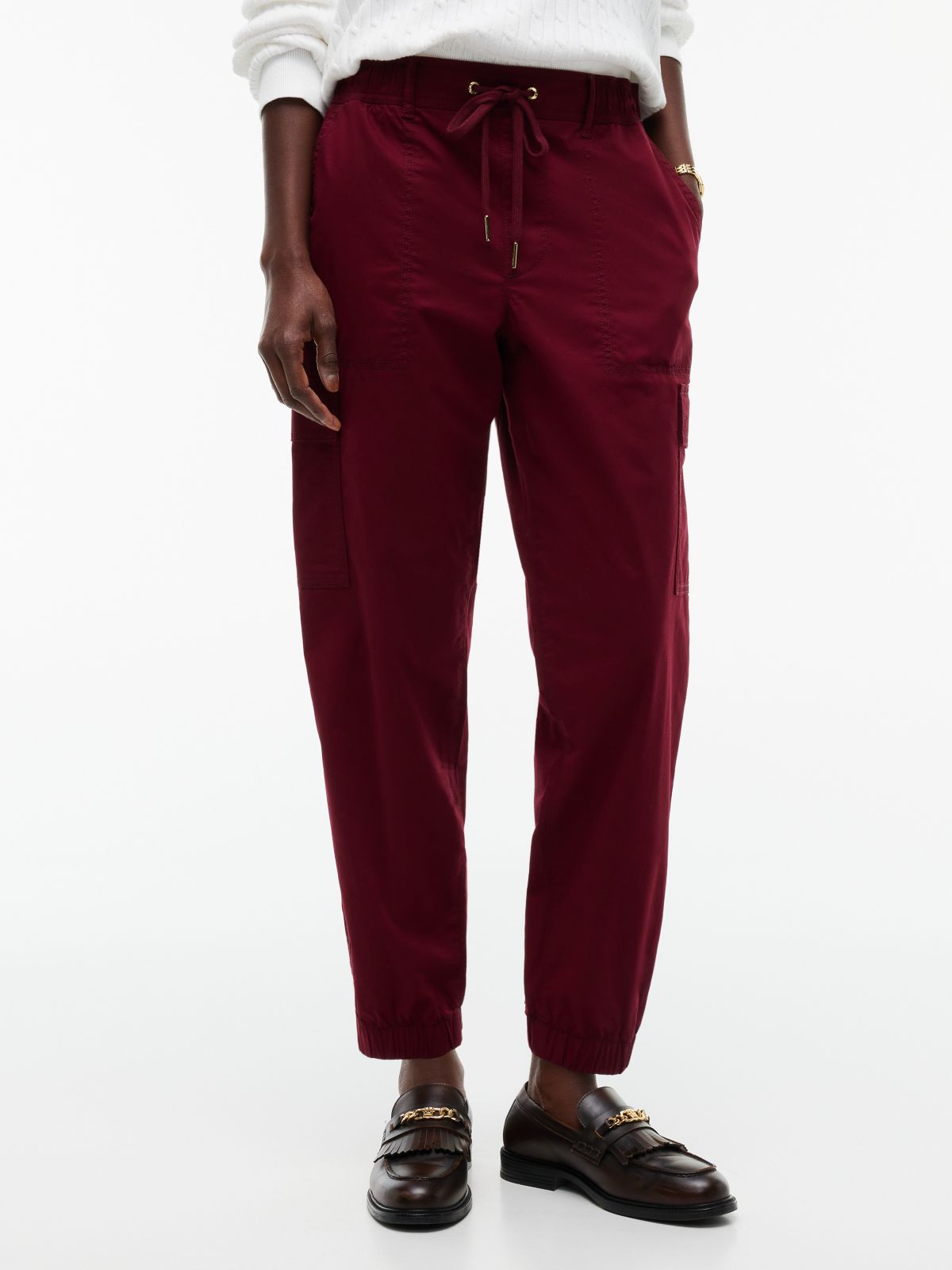 Stretch-Cotton Cargo Jogger — Burgundy
