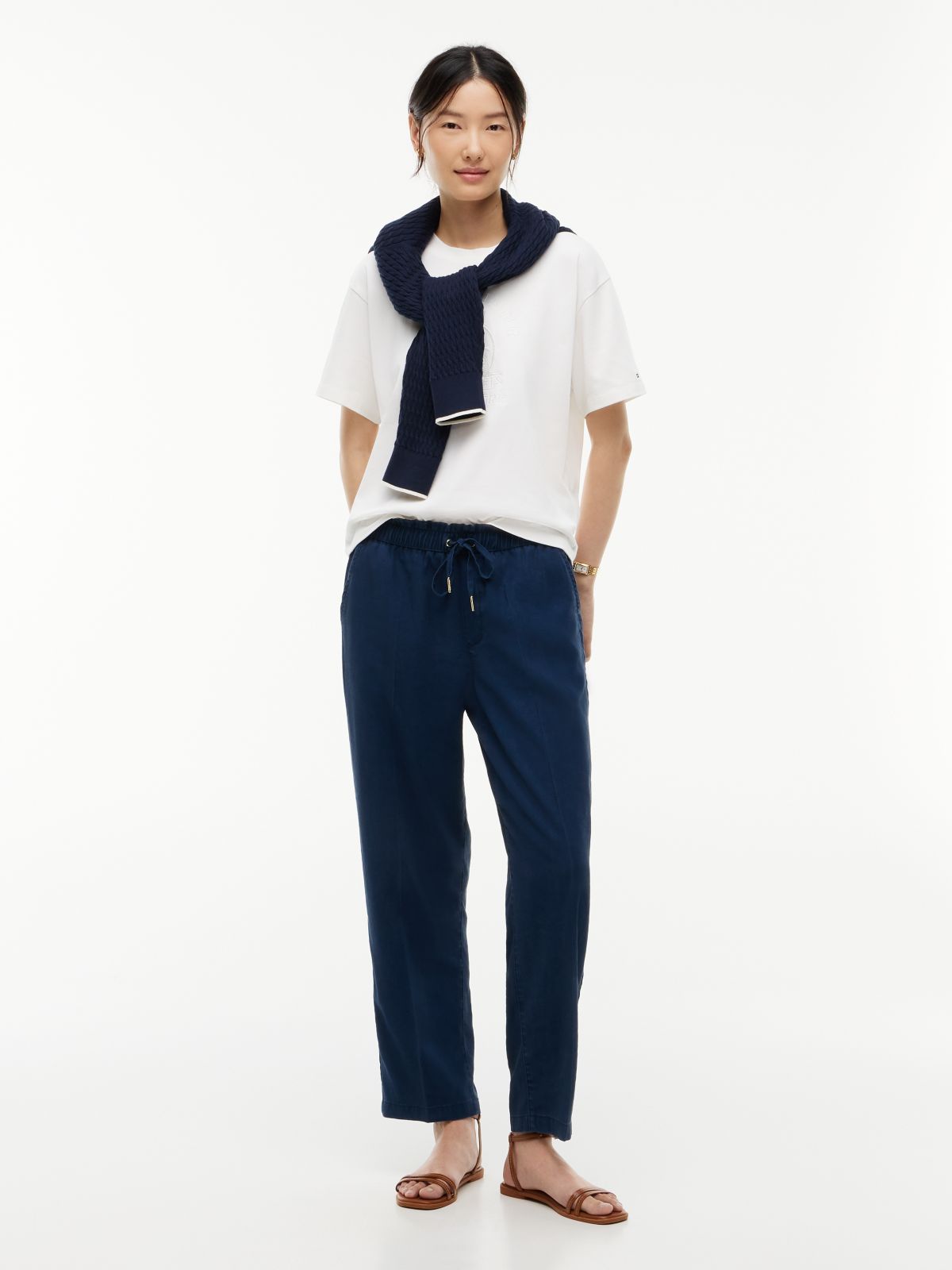 Lightweight Jogger Pant — Navy