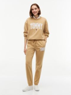 Varsity Tommy Logo Sweatpant — Classic Khaki 2