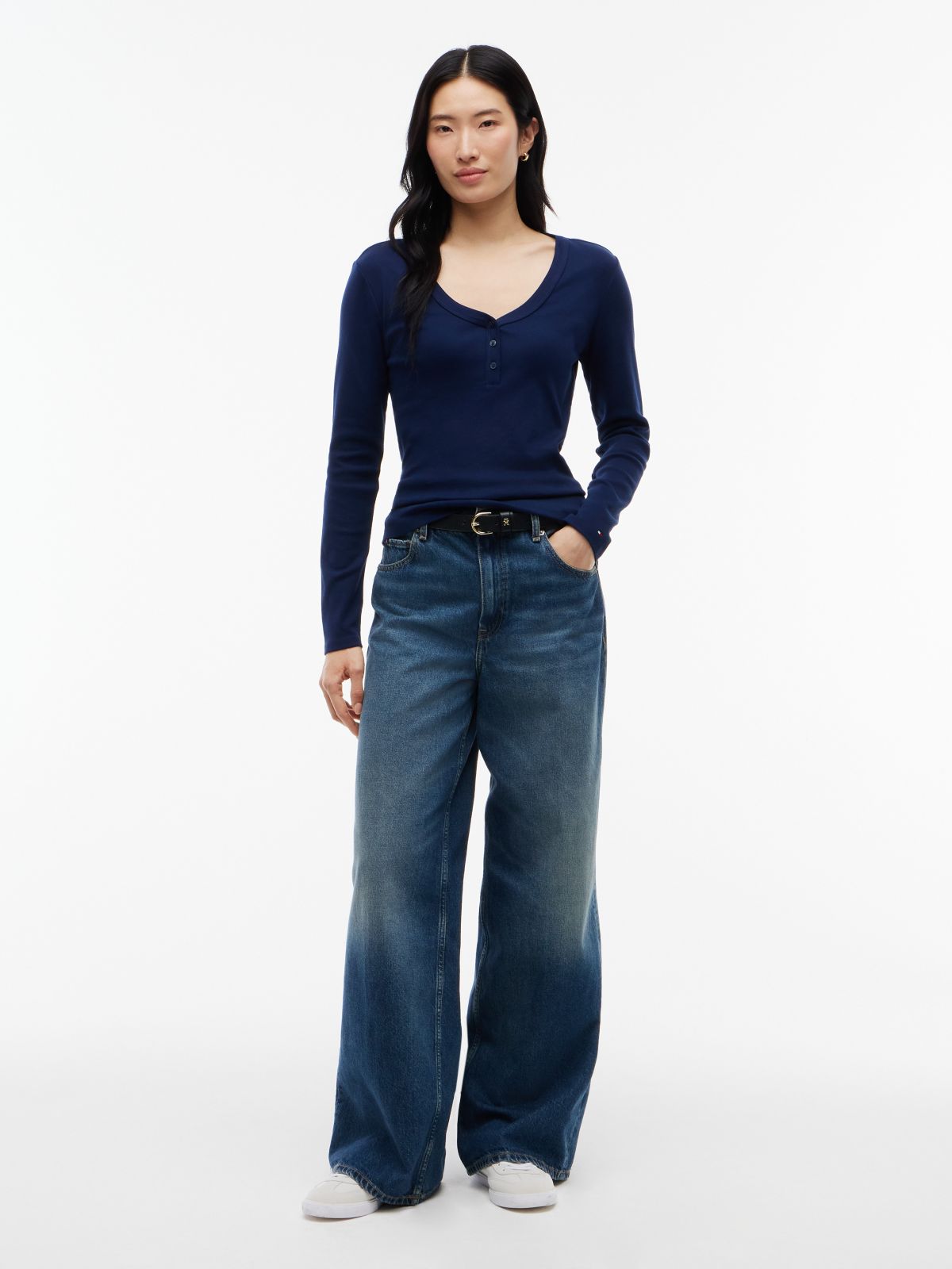 Gold-Button Rib-Knit Henley — Carbon Navy