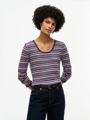 Женская футболка Tommy Hilfiger Rib-Knit Scoop Neck, цвет: Розовый разноцветный — фото 1