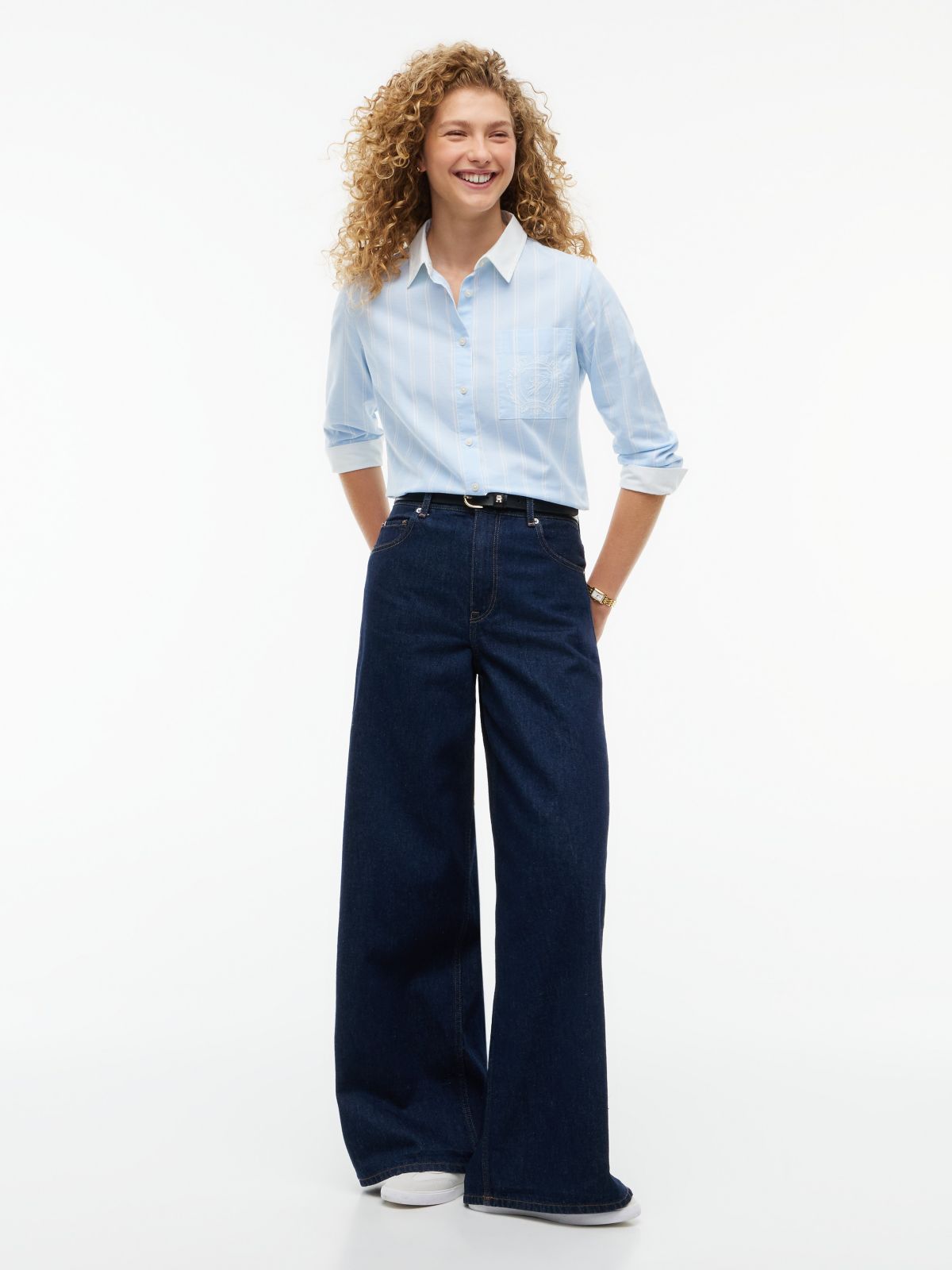 Embroidered Crest Striped Oxford Shirt — Vessel Blue