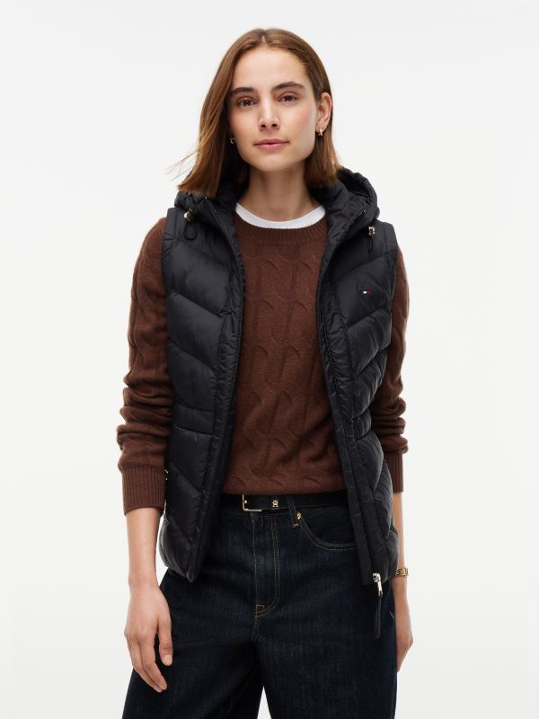 Lightweight Quilted Hooded Vest — Black
