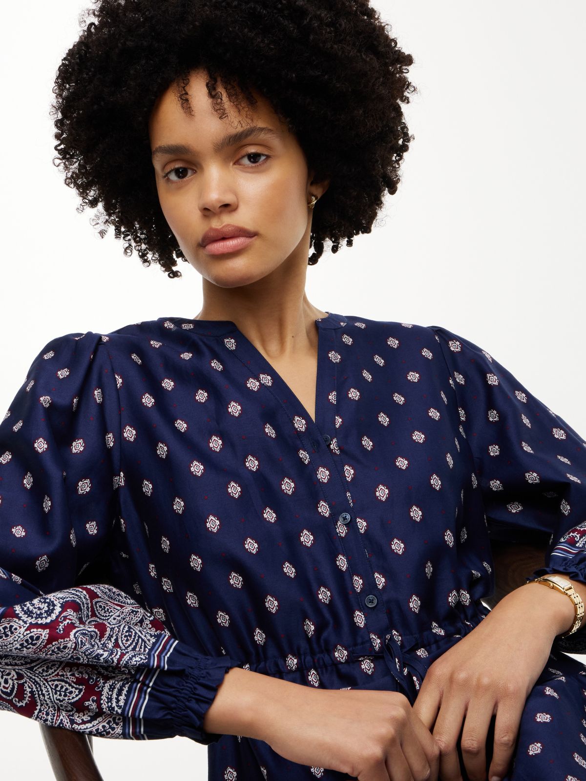 Foulard Print Sateen Tiered Midi Dress — Preppy Navy
