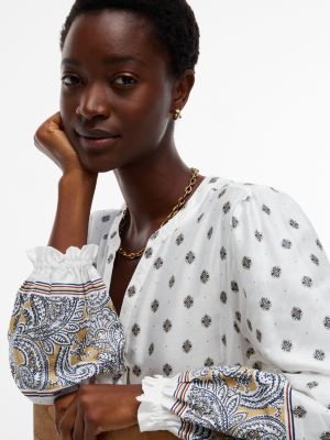 Женское платье Tommy Hilfiger Foulard Print Sateen Tiered Midi, цвет: Белый — фото 2