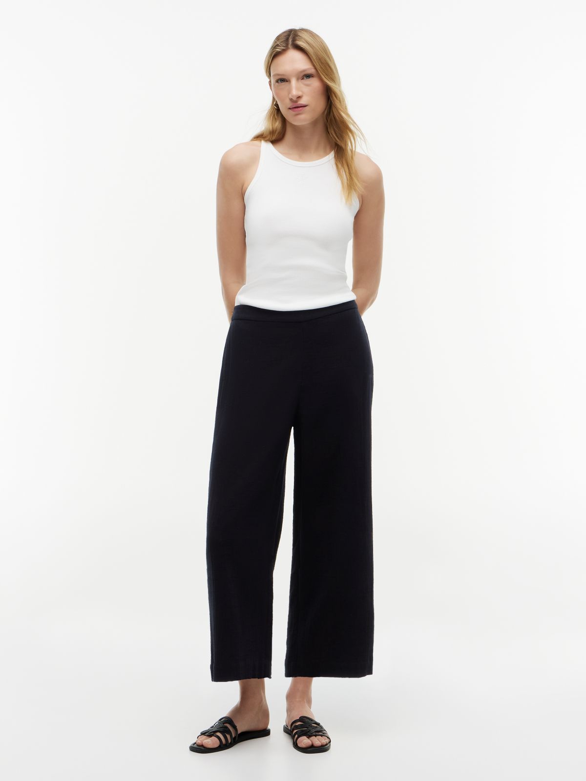 Cotton Gauze Cropped Wide Leg Pant — Black