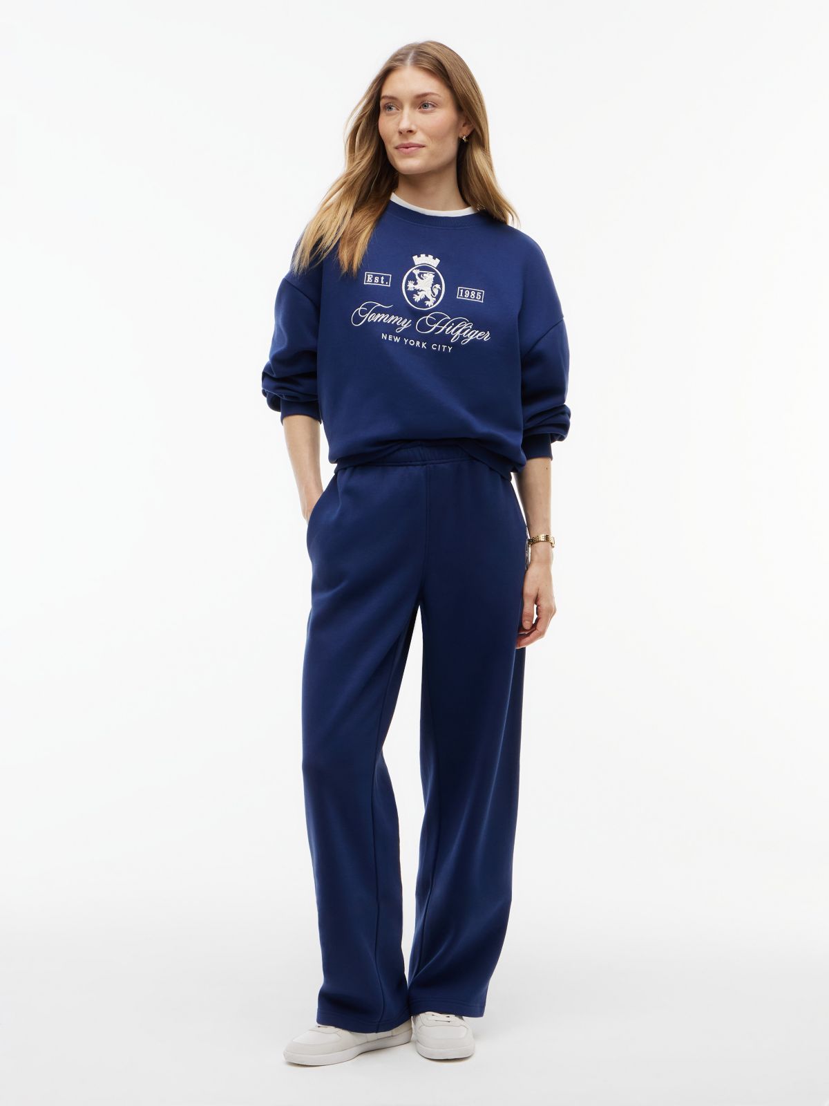 Varsity Crest Brushed-Back Sweatpant — Preppy Navy