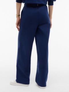 Varsity Crest Brushed-Back Sweatpant — Preppy Navy 4