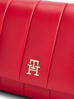Женская сумка Tommy Hilfiger Monogram Quilted Flap Crossbody, цвет: Красный — фото 4