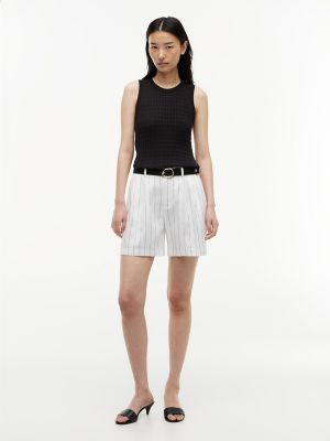 Женские брюки Tommy Hilfiger Pinstriped Pleated 5" Short — фото 2