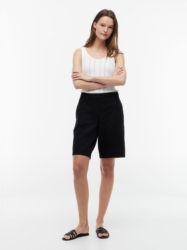 Linen-Blend 11" Bermuda Short — Black