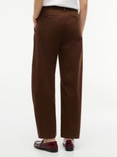 Stretch-Cotton Barrel Chino — Legacy Brown 4