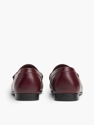 Женские туфли Tommy Hilfiger Chain-Link Leather Loafer, цвет: Тёмно-бордовый — фото 4