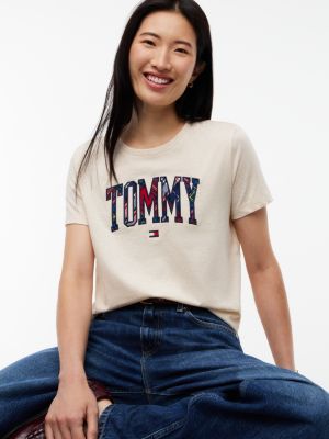 Женская футболка Tommy Hilfiger Plaid Varsity Tommy Logo, цвет: Бежевый меланжевый — фото 3